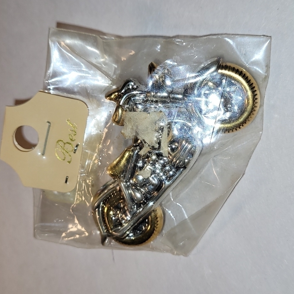 Vintage Best Motorcycle Brooch or Necklace NWT